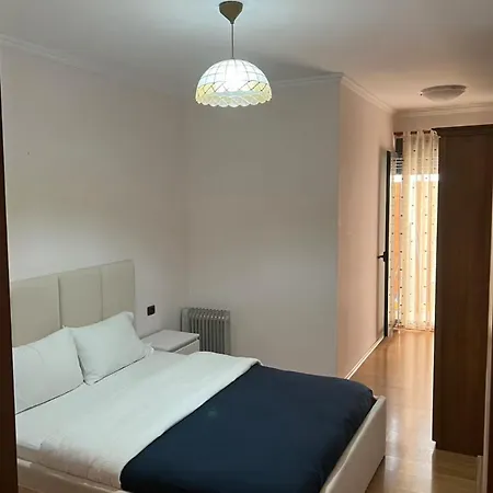 Akuena Center Тирана