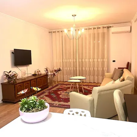 Apartament Akuena Center *